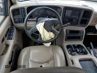 2004 GMC Sierra 2500HD SLT z VIN 1GTHK23114F143006, wystawiony jako Copart lot #55283215 z przebiegiem Nie podano mil oraz Szkoda całkowita • Salvage title. Historia ofert i sprzedaży dostępna na DreamBid. Obrazek 8.