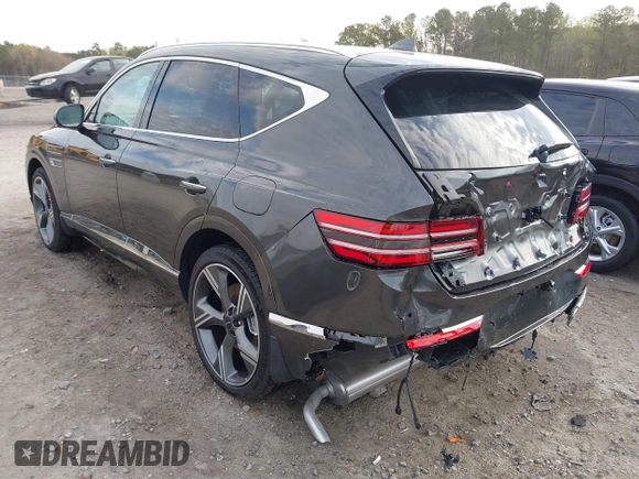 2025 Genesis GV80 z VIN KMUHCESB8SU253890, wystawiony jako IAAI lot #41908410 z przebiegiem 5 617 mil mil oraz . Historia ofert i sprzedaży dostępna na DreamBid. Obrazek 3.