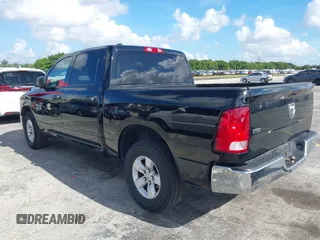 2022 Ram 1500 SLT z VIN 1C6RR6LG2NS249301, wystawiony jako IAAI lot #42492968 z przebiegiem 75 649 mil mil oraz . Historia ofert i sprzedaży dostępna na DreamBid. Obrazek 3.
