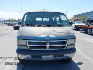1994 Dodge Cargo z VIN 2B7HB21Y7RK152334, wystawiony jako IAAI lot #42137830 z przebiegiem 162 292 mil mil oraz . Historia ofert i sprzedaży dostępna na DreamBid. Obrazek 12.