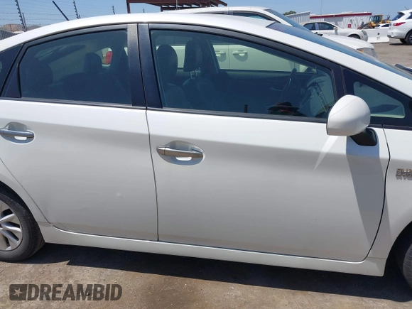 2012 Toyota Prius with VIN JTDKN3DP1C3007173, listed as a IAAI auction lot 42164386 with 220,026 mi miles and . Bid and sale history available at DreamBid. Image 13.