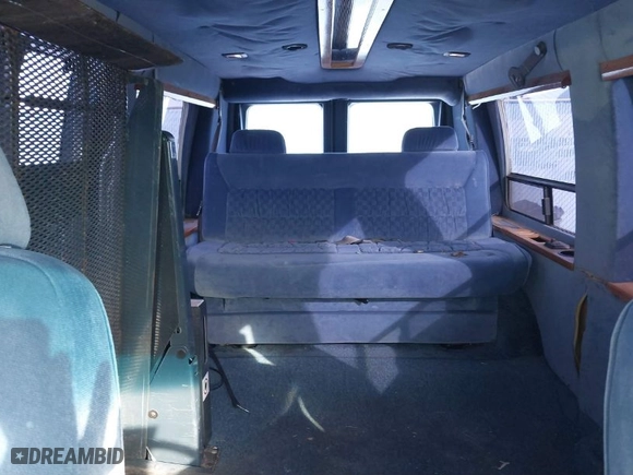 1997 Ford Econoline Commercial Chassis with VIN 1FDEE1467VHB10432, listed as a IAAI auction lot 41388786 with 82,075 mi miles. Bid and sale history available at carsss.com. Image 8.