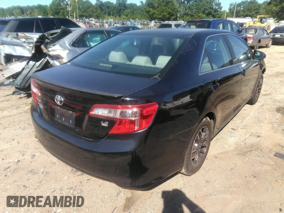 2012 Toyota Camry L with VIN 4T1BF1FK4CU002252, listed as a IAAI auction lot 42201973 with 261,460 mi miles. Bid and sale history available at carsss.com. Image 4.
