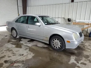 2001 Mercedes-Benz E-Class with VIN WDBJF65J61B198210, listed as a Copart auction lot 72616744 with 305,814 mi miles and Salvage Title. Bid and sale history available at carsss.com. Image 4.