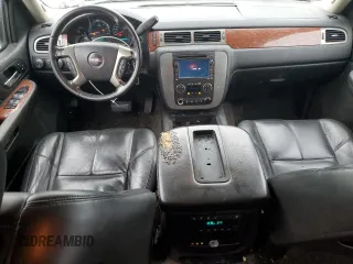 2008 GMC Yukon XL SLT 4SB z VIN 1GKFK16378J193947, wystawiony jako Copart lot #44594965 z przebiegiem 199 254 mil mil oraz Szkoda całkowita • Salvage title. Historia ofert i sprzedaży dostępna na DreamBid. Obrazek 8.