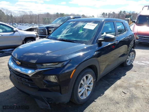 2021 Chevrolet TrailBlazer LS with VIN KL79MMS25MB117288, listed as a IAAI auction lot 41722401 with 39,046 mi miles. Bid and sale history available at carsss.com. Image 2.