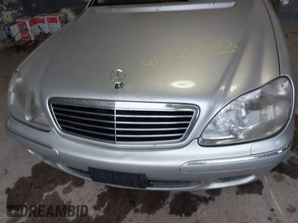 2002 Mercedes-Benz S 430 with VIN WDBNG70JX2A310218, listed as a IAAI auction lot 41866602 with Not Provided miles and . Bid and sale history available at carsss.com. Image 10.