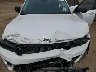 2024 Jeep Grand Cherokee Limited z VIN 1C4RJHBG2RC680203, wystawiony jako Copart lot #53930325 z przebiegiem 12 926 mil mil oraz Czysty tytuł • Clean title. Historia ofert i sprzedaży dostępna na DreamBid. Obrazek 12.
