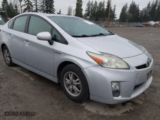 2010 Toyota Prius II with VIN JTDKN3DU3A0139064, listed as a IAAI auction lot 41725860 with 288,569 mi miles. Bid and sale history available at carsss.com. Image 1.