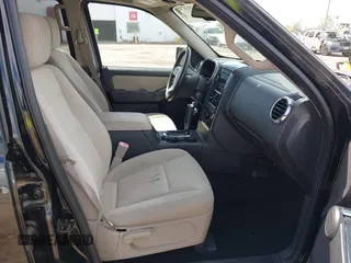2008 Ford Explorer XLT with VIN 1FMEU73E78UA98826, listed as a IAAI auction lot 42018745 with 154,823 mi miles. Bid and sale history available at carsss.com. Image 5.