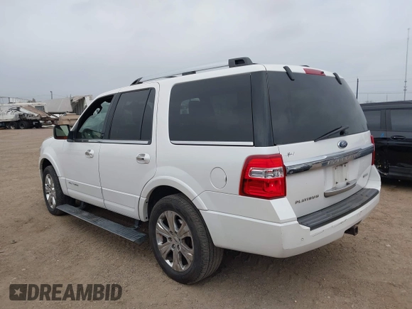 2016 Ford Expedition Platinum with VIN 1FMJU1LT2GEF07320, listed as a IAAI auction lot 41559416 with 203,441 mi miles. Bid and sale history available at carsss.com. Image 3.