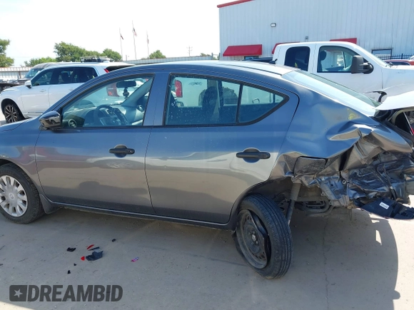 2016 Nissan Versa S with VIN 3N1CN7AP9GL834772, listed as a IAAI auction lot 42506734 with 195,586 mi miles and . Bid and sale history available at DreamBid. Image 15.