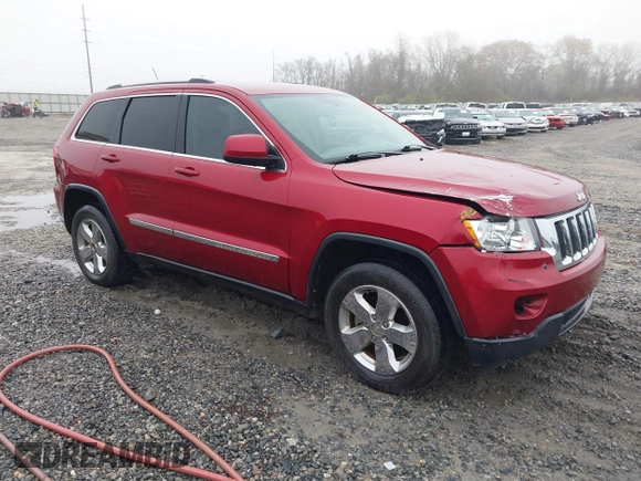 2013 Jeep Grand Cherokee Laredo with VIN 1C4RJEAG0DC516926, listed as a IAAI auction lot 41800254 with 259,006 mi miles. Bid and sale history available at carsss.com. Image 1.