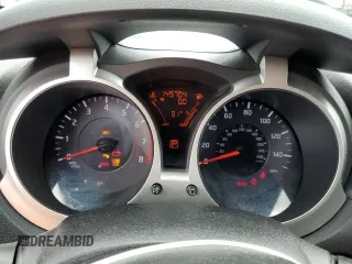 2011 Nissan Juke SV z VIN JN8AF5MVXBT021286, wystawiony jako Copart lot #66366634 z przebiegiem 149 704 mil mil oraz Nie do naprawy. Historia ofert i sprzedaży dostępna na DreamBid. Obrazek 9.
