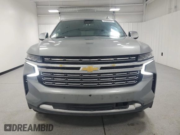 2023 Chevrolet Suburban Premier z VIN 1GNSCFKD9PR327710, wystawiony jako Copart lot #66029945 z przebiegiem 33 088 mil mil oraz Czysty tytuł • Clean title. Historia ofert i sprzedaży dostępna na DreamBid. Obrazek 5.