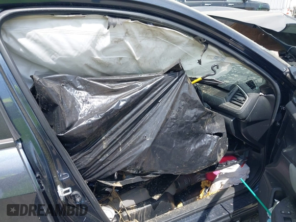 2019 Honda Civic EX z VIN JHMFC1F37KX008758, wystawiony jako IAAI lot #42077196 z przebiegiem Nie podano mil oraz . Historia ofert i sprzedaży dostępna na DreamBid. Obrazek 5.