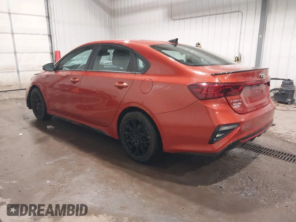 2020 Kia Forte GT-Line with VIN 3KPF34AD0LE199282, listed as a IAAI auction lot 40875733 with 80,593 mi miles. Bid and sale history available at carsss.com. Image 3.