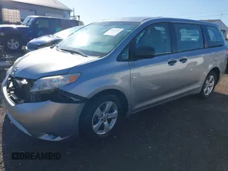 2012 Toyota Sienna с VIN 5TDZK3DC7CS228568, выставлен на аукционе IAAI как лот 42027249 с пробегом 99 464 миль миль и . История ставок и продаж доступна на DreamBid. Изображение 17.