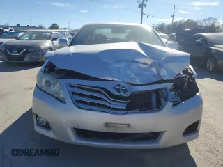 2011 Toyota Camry LE with VIN 4T1BF3EK3BU189611, listed as a Copart auction lot 80390264 with 180,066 mi miles and Non repairable. Bid and sale history available at DreamBid. Image 5.