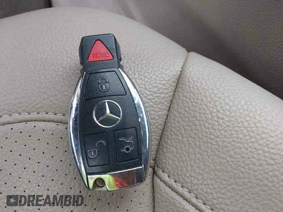 2015 Mercedes-Benz M 350 z VIN 4JGDA5JB6FA487859, wystawiony jako IAAI lot #42106021 z przebiegiem 89 830 mil mil oraz . Historia ofert i sprzedaży dostępna na DreamBid. Obrazek 11.