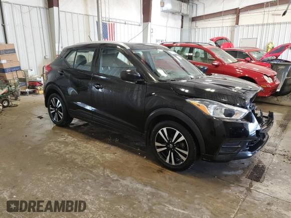 2019 Nissan Kicks S with VIN 3N1CP5CU0KL521278, listed as a Copart auction lot 51672375 with 81,272 mi miles and Non Repairable. Bid and sale history available at carsss.com. Image 4.