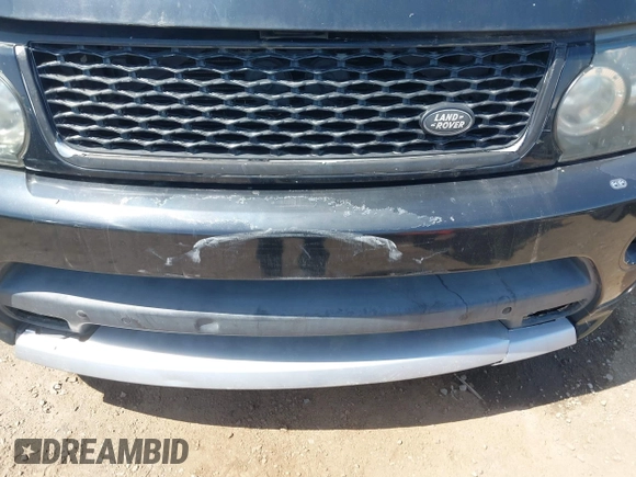 2013 Land Rover Range Rover Sport HSE with VIN SALSF2D42DA767700, listed as a IAAI auction lot 42225262 with 101,042 mi miles and . Bid and sale history available at DreamBid. Image 6.