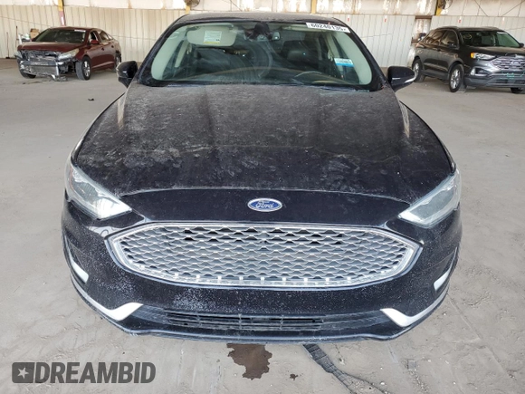 2019 Ford Fusion Titanium with VIN 3FA6P0D90KR116340, listed as a Copart auction lot 60240135 with 190,838 mi miles and Clean title. Bid and sale history available at DreamBid. Image 5.