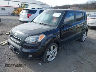 2010 Kia Soul + with VIN KNDJT2A20A7102284, listed as a IAAI auction lot 41363501 with 148,387 mi miles and . Bid and sale history available at DreamBid. Image 2.