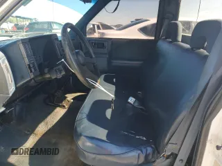 1993 GMC Sonoma with VIN 1GTCS14R2P8516409, listed as a Copart auction lot 42676805 with 225,122 mi miles and Salvage Title. Bid and sale history available at DreamBid. Image 7.
