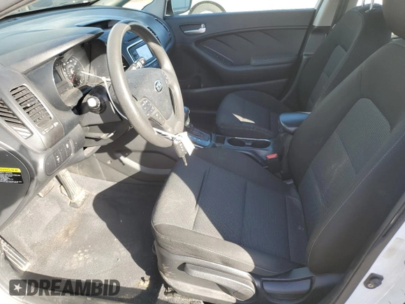2018 Kia Forte LX with VIN 3KPFK4A71JE281810, listed as a Copart auction lot 48655715 with 101,804 mi miles and Salvage Title. Bid and sale history available at carsss.com. Image 7.