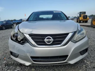 2017 Nissan Altima SR с VIN 1N4AL3AP8HN325928, выставлен на аукционе Copart как лот 56838225 с пробегом 144 647 миль миль и Списание • Salvage title. История ставок и продаж доступна на DreamBid. Изображение 5.