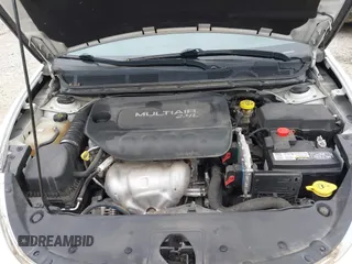 2015 Dodge Dart SXT with VIN 1C3CDFBB0FD144592, listed as a IAAI auction lot 41507744 with 138,494 mi miles. Bid and sale history available at carsss.com. Image 10.