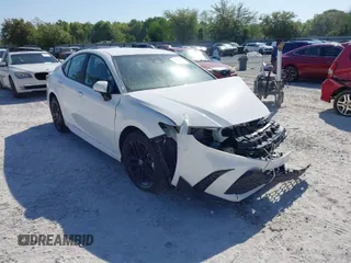 2025 Toyota Camry LE with VIN 4T1DAACK0SU551828, listed as a IAAI auction lot 41823385 with Not Provided miles and . Bid and sale history available at DreamBid. Image 1.