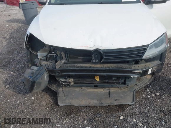 2011 Volkswagen Jetta SE с VIN 3VWDX7AJ1BM349792, выставлен на аукционе IAAI как лот 42081276 с пробегом 219 824 миль миль и . История ставок и продаж доступна на DreamBid. Изображение 6.
