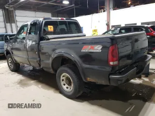 2003 Ford Super Duty F-250 XL with VIN 1FTNX21L73EA47023, listed as a Copart auction lot 81932114 with Not Provided miles and Salvage Title. Bid and sale history available at carsss.com. Image 2.