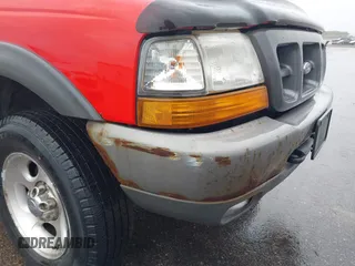 1998 Ford Ranger XL z VIN 1FTZR15X3WPB64626, wystawiony jako IAAI lot #42318798 z przebiegiem 120 623 mil mil oraz . Historia ofert i sprzedaży dostępna na DreamBid. Obrazek 6.