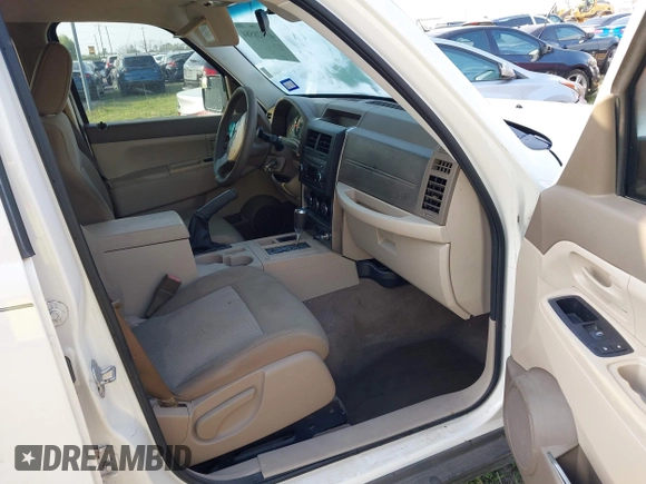 2008 Jeep Liberty Sport with VIN 1J8GP28K48W228144, listed as a IAAI auction lot 41928584 with Not Provided miles. Bid and sale history available at carsss.com. Image 5.