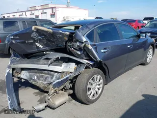 2013 Nissan Altima 2.5 SL with VIN 1N4AL3AP9DN540485, listed as a IAAI auction lot 41622206 with 125,575 mi miles. Bid and sale history available at carsss.com. Image 4.