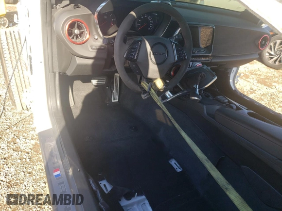 2018 Chevrolet Camaro ZL1 with VIN 1G1FK1R62J0178911, listed as a Copart auction lot 80297054 with Not Provided miles and Non Repairable. Bid and sale history available at DreamBid. Image 8.