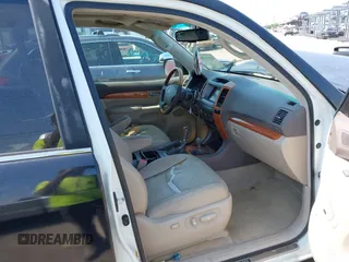 2007 Lexus GX 470 z VIN JTJBT20X170142258, wystawiony jako IAAI lot #42011286 z przebiegiem 146 166 mil mil oraz . Historia ofert i sprzedaży dostępna na DreamBid. Obrazek 5.