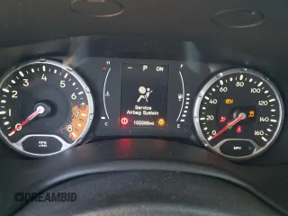 2017 Jeep Renegade Latitude with VIN ZACCJBBB5HPF31270, listed as a Copart auction lot 47350685 with 105,569 mi miles and Salvage Title. Bid and sale history available at carsss.com. Image 9.