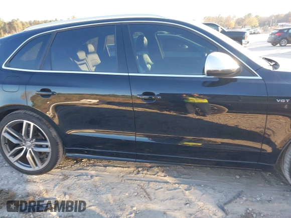 2014 Audi SQ5 Prestige with VIN WA1VGAFP6EA100952, listed as a IAAI auction lot 41006756 with 122,366 mi miles and . Bid and sale history available at DreamBid. Image 13.