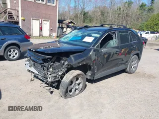 2022 Toyota RAV4 Hybrid XLE z VIN 4T3RWRFV0NU054821, wystawiony jako IAAI lot #42144555 z przebiegiem 29 485 mil mil oraz . Historia ofert i sprzedaży dostępna na DreamBid. Obrazek 18.