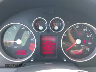 2005 Audi TT z VIN TRUSC28N551004130, wystawiony jako IAAI lot #42267826 z przebiegiem 133 048 mil mil oraz . Historia ofert i sprzedaży dostępna na DreamBid. Obrazek 7.
