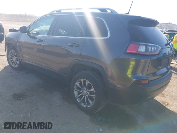 2020 Jeep Cherokee Latitude Plus with VIN 1C4PJLLB1LD623909, listed as a IAAI auction lot 41233277 with 134,889 mi miles. Bid and sale history available at carsss.com. Image 3.