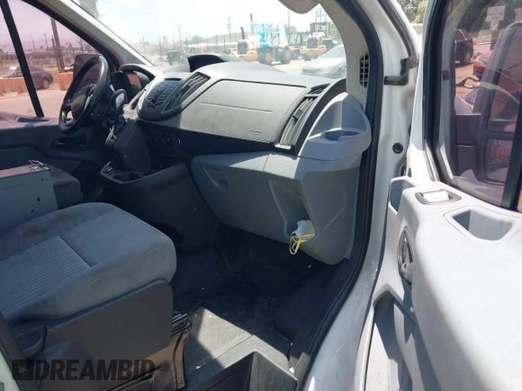 2017 Ford Transit с VIN 1FTYR1YM9HKB18814, выставлен на аукционе IAAI как лот 42540293 с пробегом 202 306 миль миль и . История ставок и продаж доступна на DreamBid. Изображение 5.