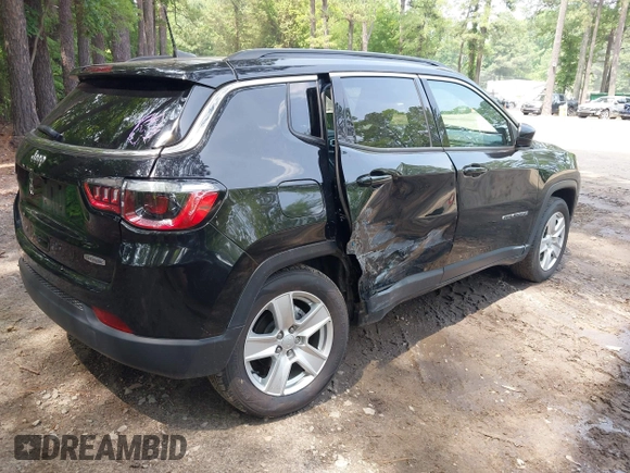 2022 Jeep Compass Latitude with VIN 3C4NJCBB5NT140011, listed as a IAAI auction lot 42487785 with 52,374 mi miles and . Bid and sale history available at DreamBid. Image 4.