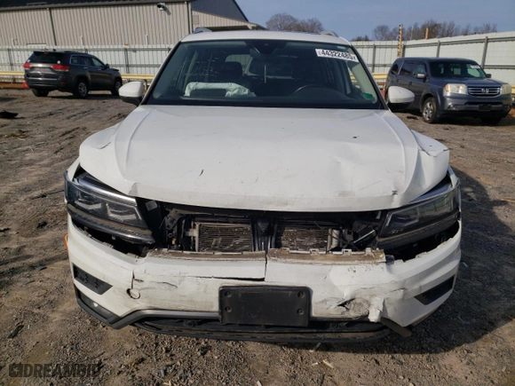 2019 Volkswagen Tiguan SEL Premium with VIN 3VV4B7AX8KM008221, listed as a Copart auction lot 44322485 with 98,448 mi miles and Salvage Title. Bid and sale history available at carsss.com. Image 5.