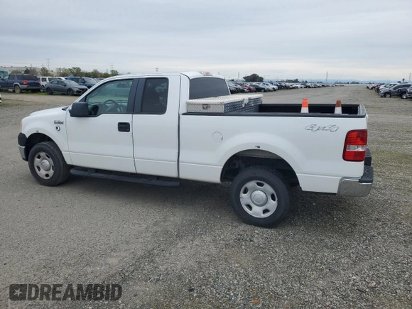 2008 Ford F-150 STX with VIN 1FTRX14W88KD72631, listed as a Copart auction lot 47970115 with 193,795 mi miles and Clean title. Bid and sale history available at DreamBid. Image 2.