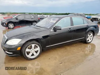 2010 Mercedes-Benz S 550 с VIN WDDNG8GB3AA337108, выставлен на аукционе Copart как лот 54256915 с пробегом 130 959 миль миль и Чистый • Clean title. История ставок и продаж доступна на DreamBid. Изображение 1.